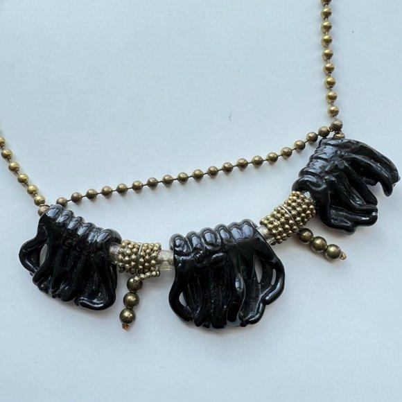 Black Elephants Necklace Fantastic Retro Statement Pieice - Picture 1 of 3